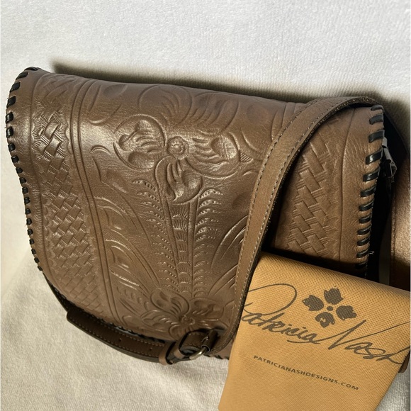 Patricia Nash Salerno Saddlebag - Picture 2 of 8